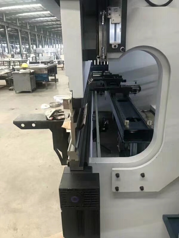 鋼結構折彎機